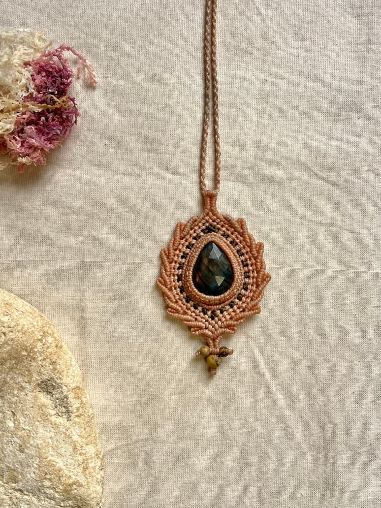 Image of Macrame necklace with labradorite and picture jasper beads 