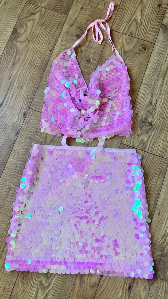 Heavily embellished Disc sequin Pink mini mesh Skirt