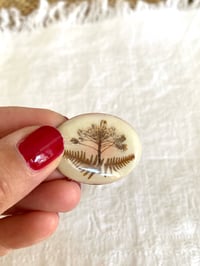 Image 3 of Broches à inclusion 