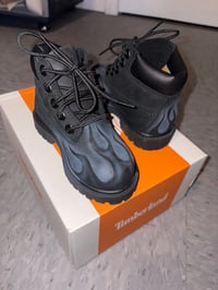 Image 4 of Baby Black Flames 🔥