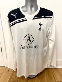 Image 2 of Tottenham Hotspur “MODRIC 14” 2010/11 Home LS Shirt + PL patches (L)