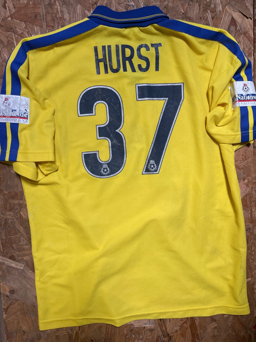 Match Worn 2000/01 Patrick away shirt