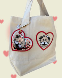 Image 2 of Simi Amor confetti shaker - Embroidered Bag Tag keychain