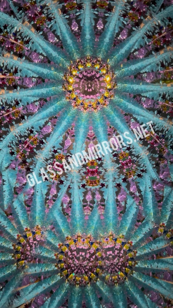 Image of Glow in the Dark Jumbo Wand Aura Kaleidoscope