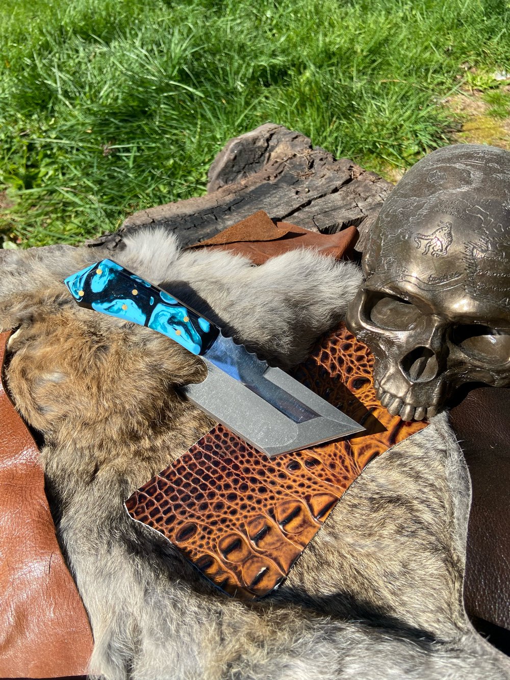 Image of Really clean Tonto style knife. 