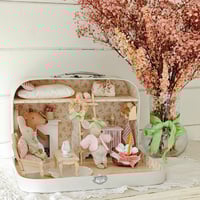 Image 1 of maletita pascua