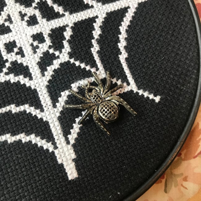  🕷 Spider Web & Charm Cross Stitch, Approx. 6x6 Inches