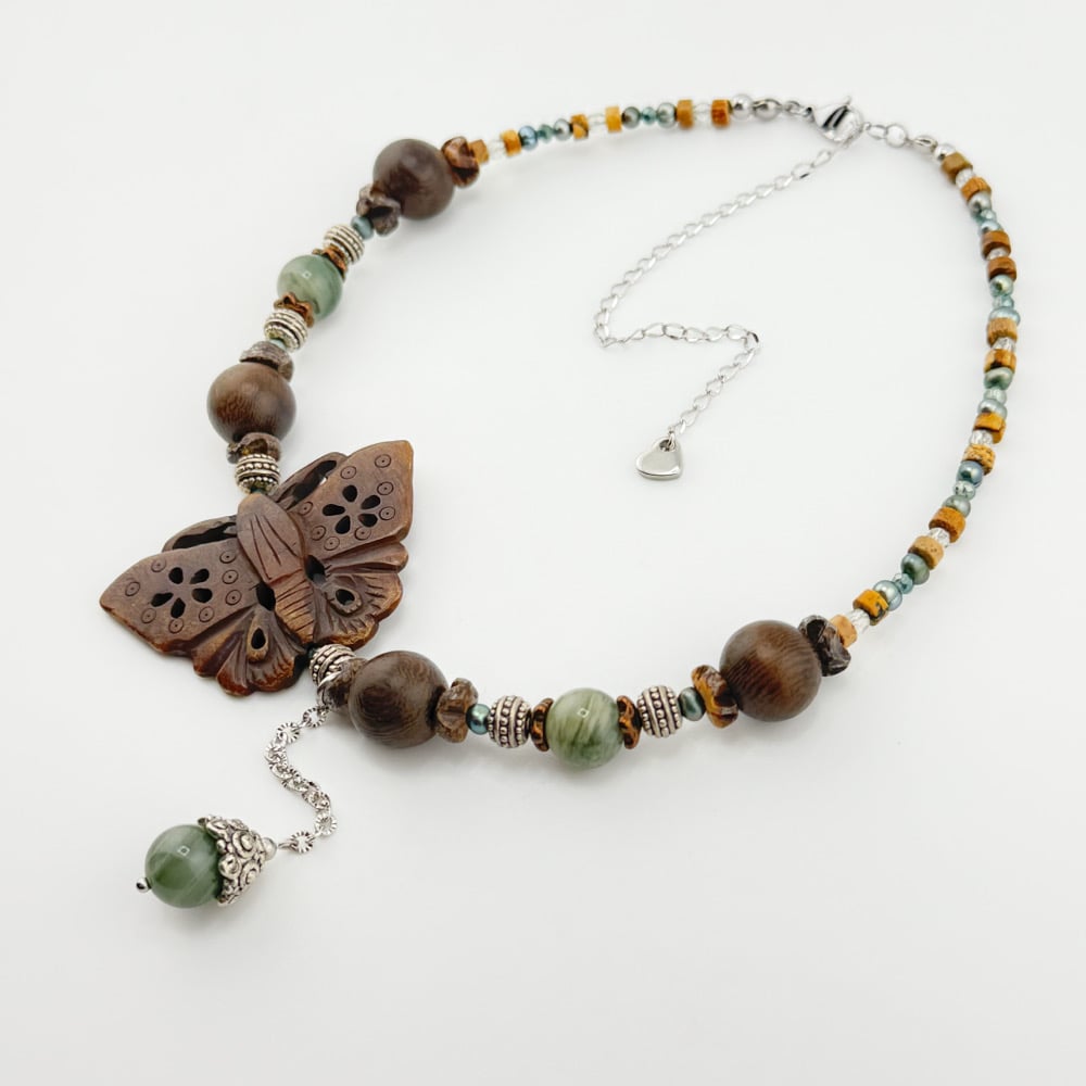 Image of Carved Wings Necklace