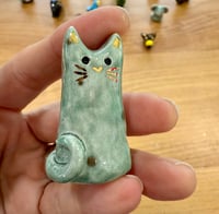 Image 2 of Kitty Cat Trio Ceramic Figurine - Free Shipping in Contiguous US