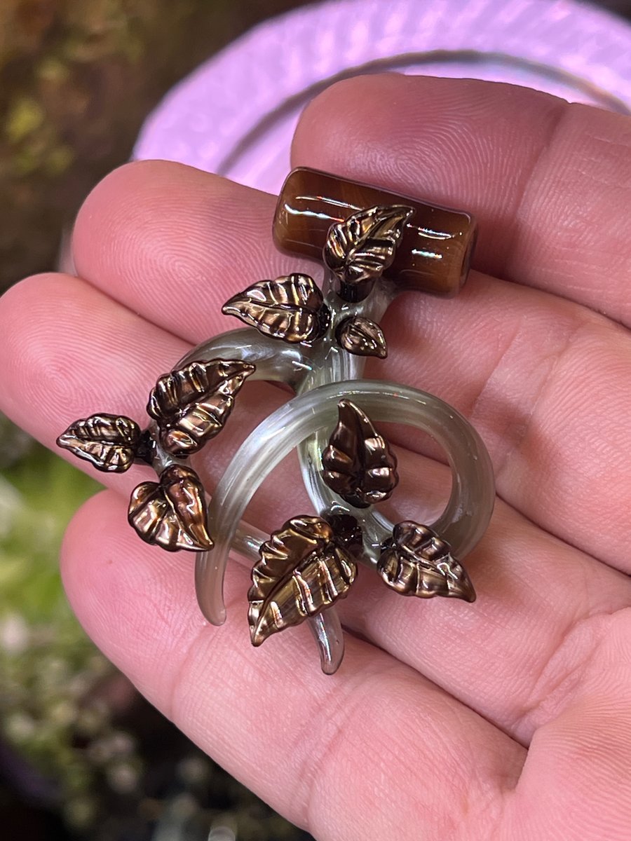 Image of Metallic Trifoliate Leaf Pendant