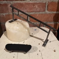 Image 3 of Fingerboard Handrail