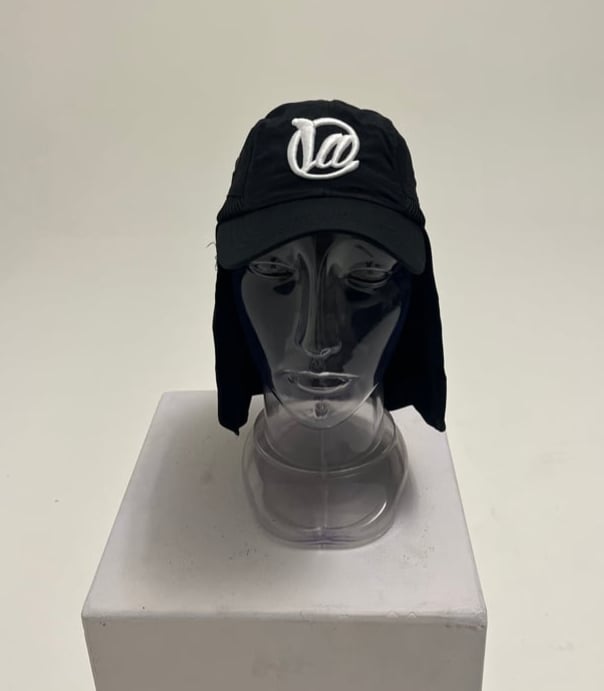 Image of @La  🥷🏿 Cap blk