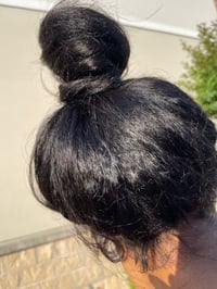 Image 11 of 20 inch KINKY STRAIGHT 360 LACE WIG with 4c KINKY EDGES 