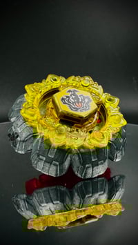 Image 2 of DIVINE CROWN