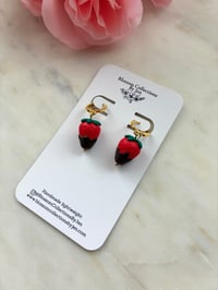 Image 4 of  Mini chocolate covered strawberries 