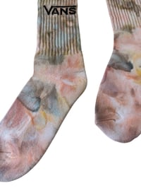 Image 7 of M/L Adult VANS Hand-Dyed Crew Socks in Mojave Ice Dye