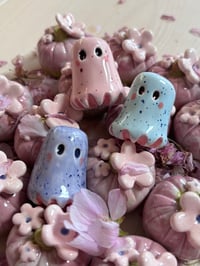 Image 1 of Speck the Mini egg ghost 