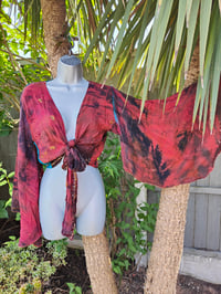Image 1 of Wanderlust Stevie top Maroon and blue