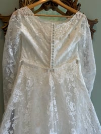 Image 24 of 1960s Lace Romance 