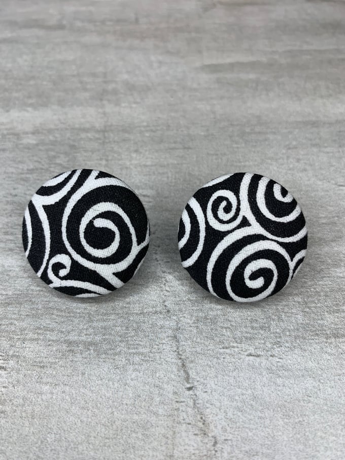 Image of “Creativity in Black and White” Button Earrings