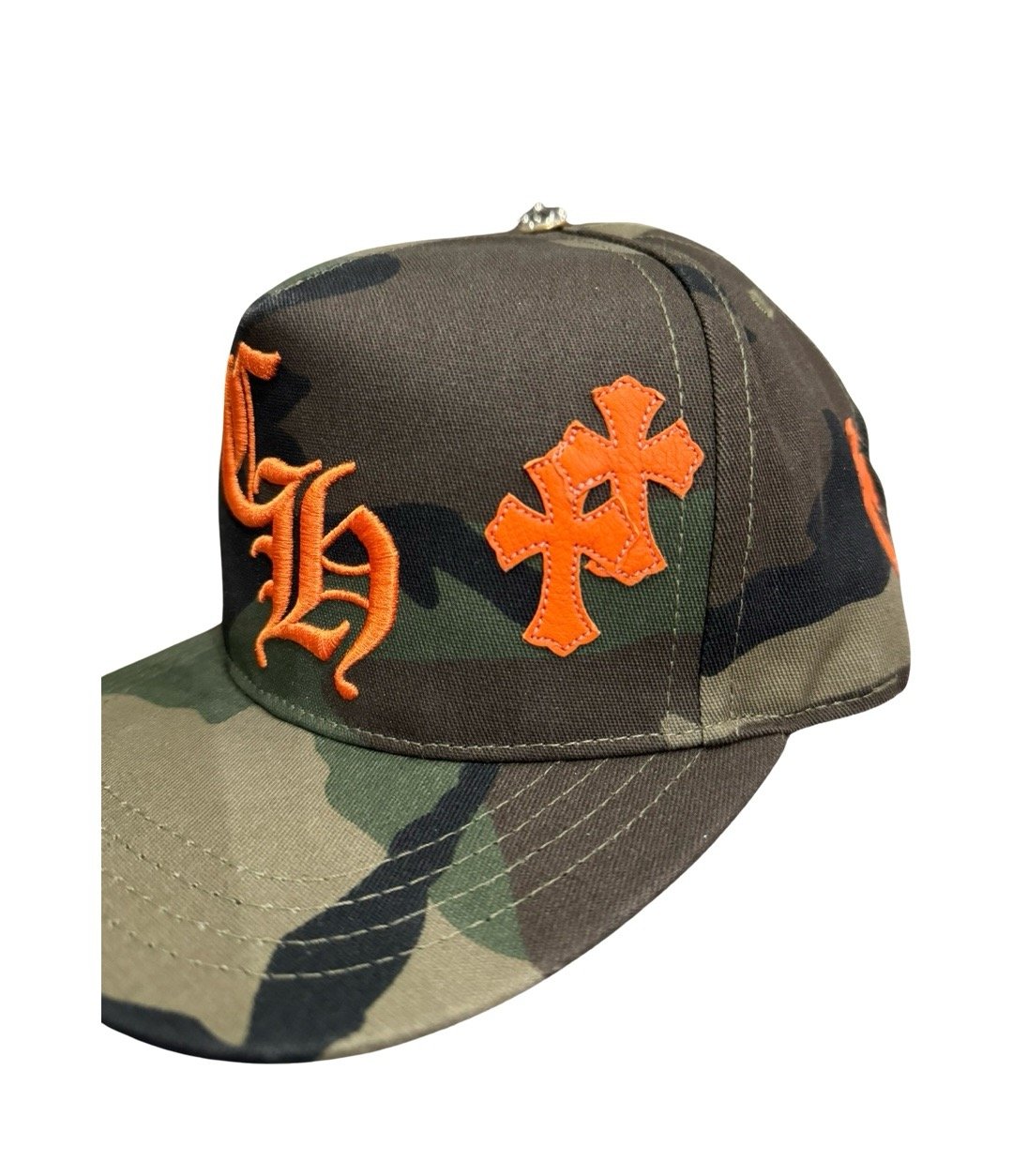 CHROME HEARTS CROSS PATCH BASEBALL CAP CAMO | Wespeso