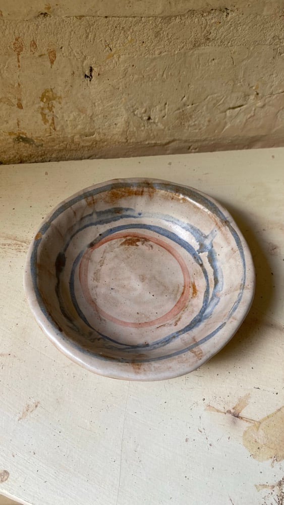 Shallow bowl 1 Image 4