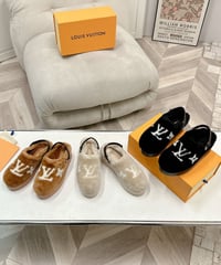 Image 2 of RUXPIN FUR SLIDES