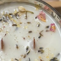 Image 3 of vanilla bean scented candle