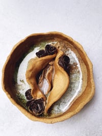 Image 3 of Rose Garden Yoni Dish