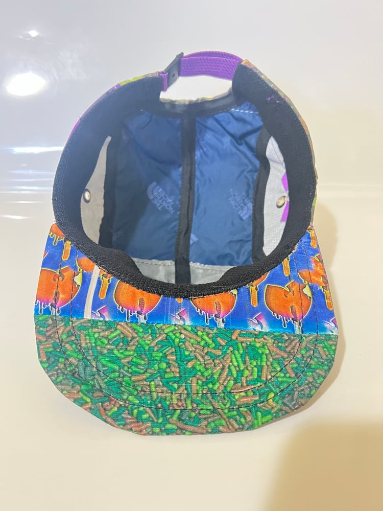 Purple Tape 2 Camo Reflect Glow 5-Panel Upcycle