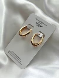 Image 2 of Rounded hoops