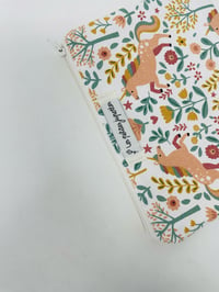 Image 3 of Petite pochette intérieur enduit toile de coton licornes pastel