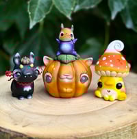 Image 5 of Candy Corn Mushkid