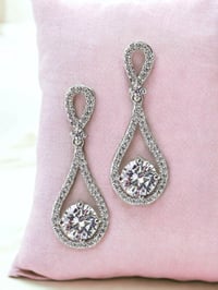 Megan Earrings 