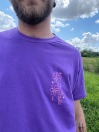 Image 3 of T-shirt miss sunday violet