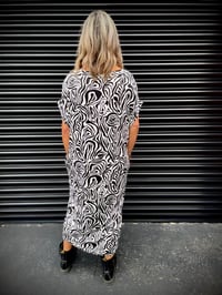 Image 3 of Milano dress with pockets - mixed pattern fabrics