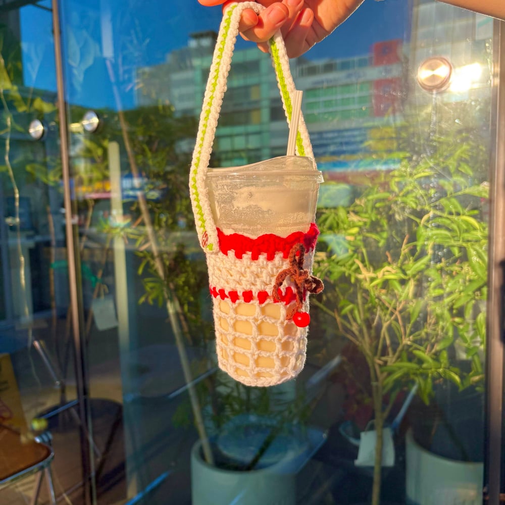 Image of Apple cup sleeve holder