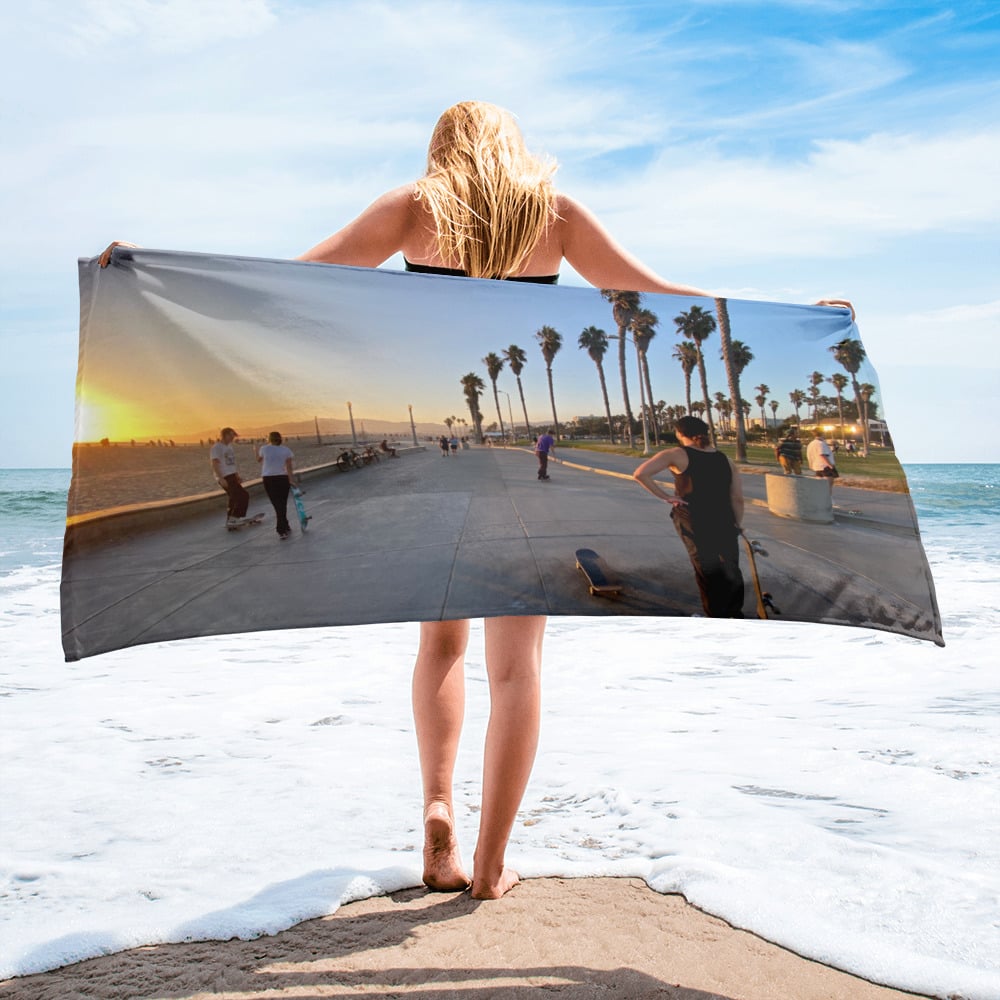 Black friday beach discount towels