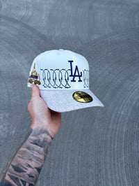 Image 6 of  MULTI TONE OFF WHITE SWEATER VISOR LA DODGERS CUSTOM FITTED CAP