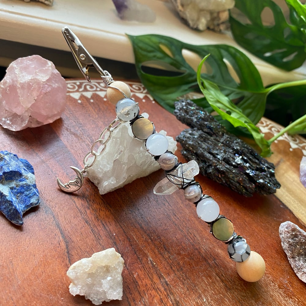 Image of stormy moon roach clip 