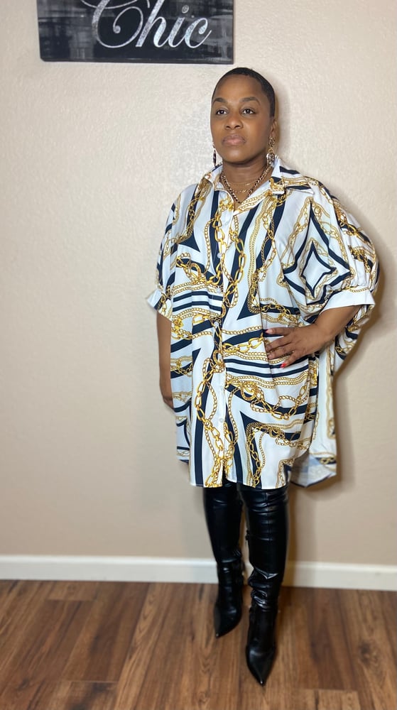 Image of Black & White Chain Tunic Top