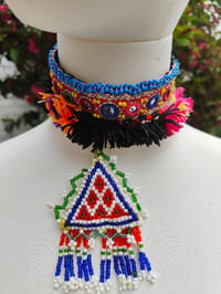 Image 12 of Fez choker triangle