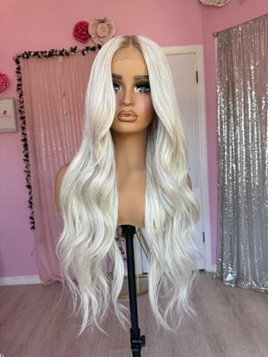 Image of icy blonde light brown roots (pre order)