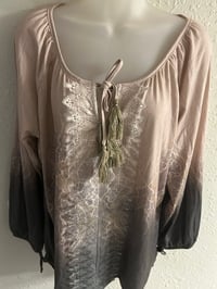 Image 9 of New XL One World Top #723*10