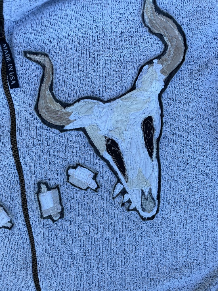 Who Has More Milk? Bone Monster [XL] Image 3