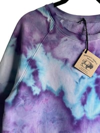 Image 7 of L Ladies/Junior's Sweatsuit Set in Purple Haze Ice Dye