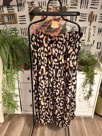 Image 1 of H & M printed. Crop