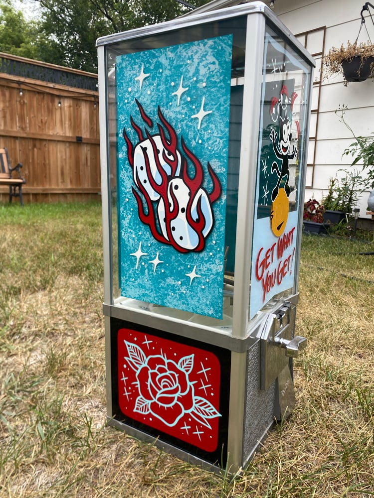 Custom gumball machine Image 2