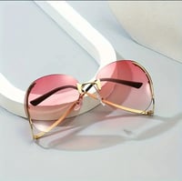 Image 4 of Fashion shades - Style 1 