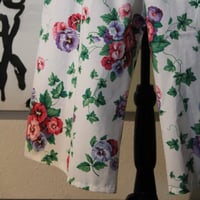 Image 3 of “Vina” Capri Pants